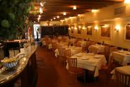 Clinton interior Becco - NYC restaurants interior