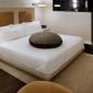 Bedroom of NYC Rental Apartment at 75 Wall Street