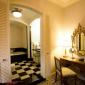 Boudoir of Rental Apartments at The Waldorf Towers 