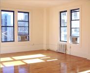 135 William Street Living Room - Financial District apartments for rent