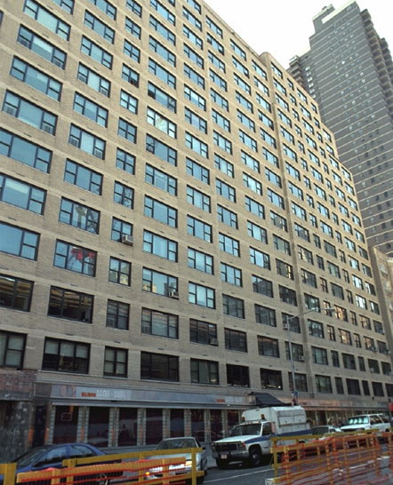 315 W 57th St, New York, NY 10019 - Park Towers South