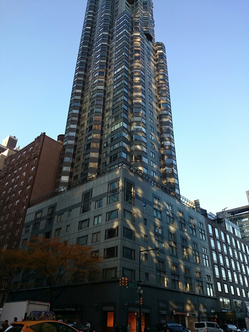 301 West 57th Street Rentals Central Park Place Apartments For Rent In Hells Kitchen